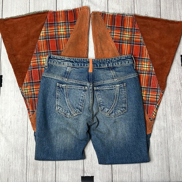 🔹 Free People Baykan Denim Flashback Flare Jeans - Picture 3 of 6